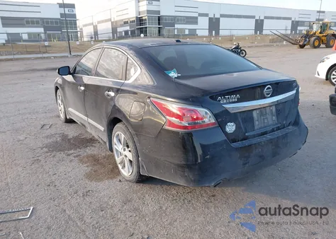 2015 Nissan Altima 2.5 Sv z USA, uszkodzony, nr VIN 1N4AL3AP3FC297450